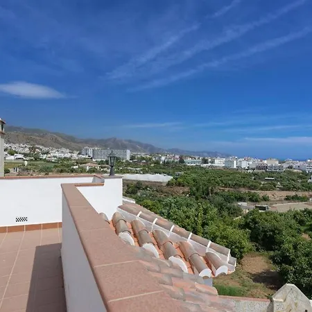 Villa Sleeps 6 Pool Air Con Wifi *