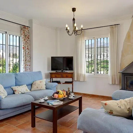 Sleeps 6 Pool Air Con Wifi Villa *